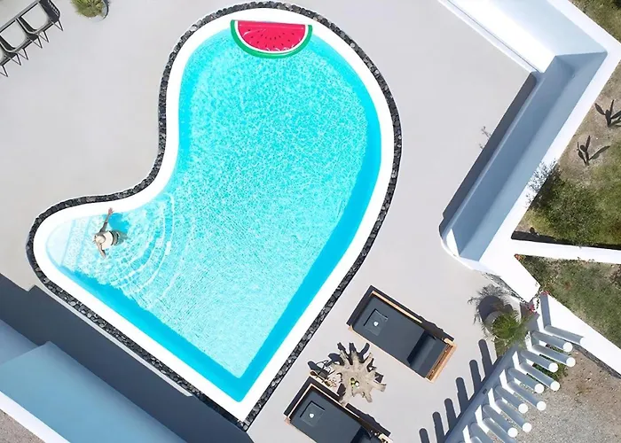 Vila Relaxing & Ambient Santorini 2 Bedrooms Cave Stone Karterados (Santorini)