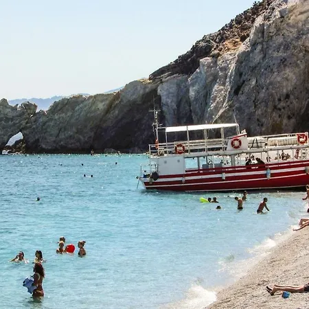 Santorini Stone Villa: Cave Retreat With Private Pool And Views * Karterados (Santorini)