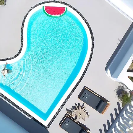 Villa Relaxing & Ambient Santorini 2 Bedrooms Cave Stone Karterados (Santorini)